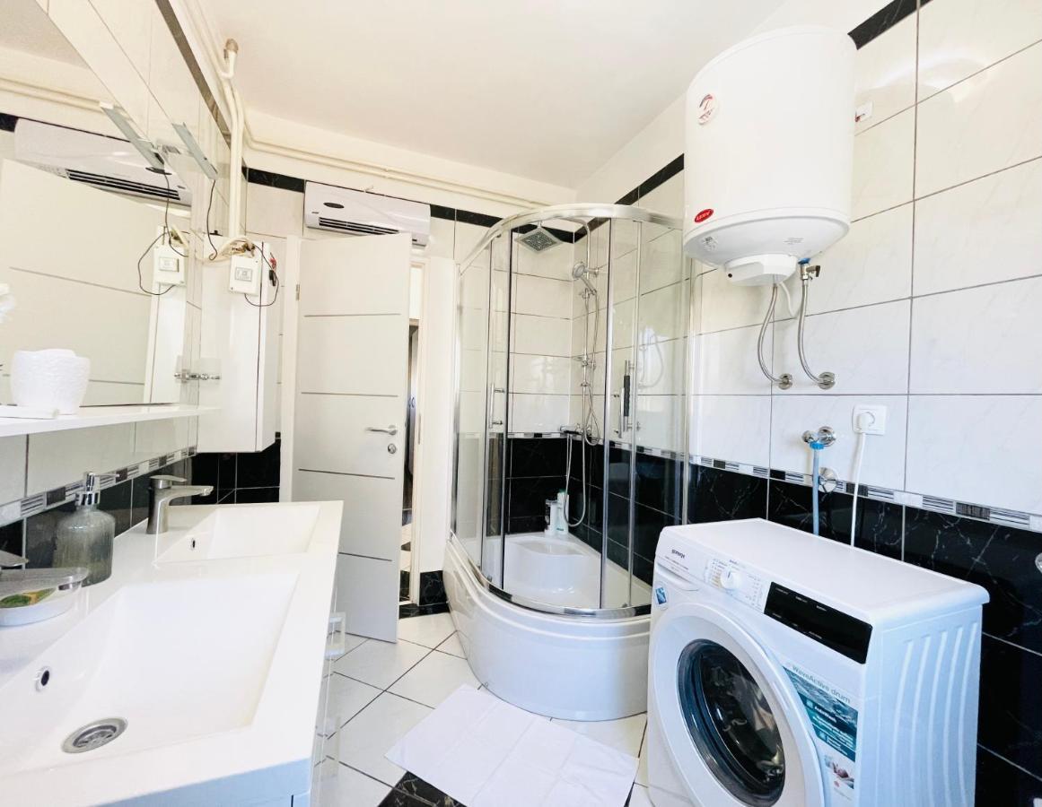 Apartment "Mimoza 1" Self Check-In, Self Check-Out Otocac Bagian luar foto