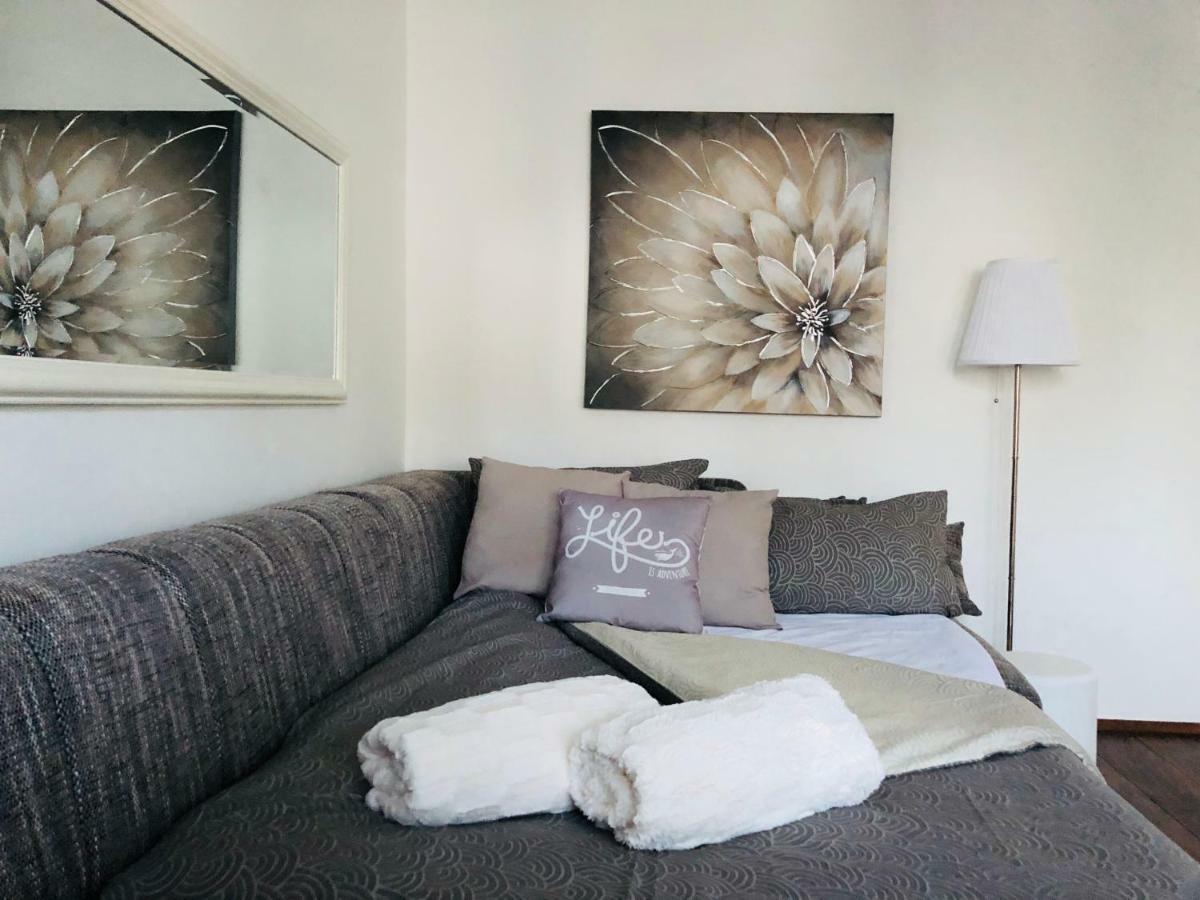 Apartment "Mimoza 1" Self Check-In, Self Check-Out Otocac Bagian luar foto